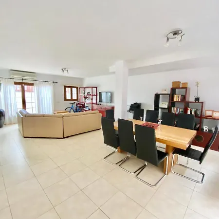 Villa Fully Fitted With A Private Pool Atlantica
