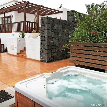 Fully Fitted With A Private Pool Atlantica *